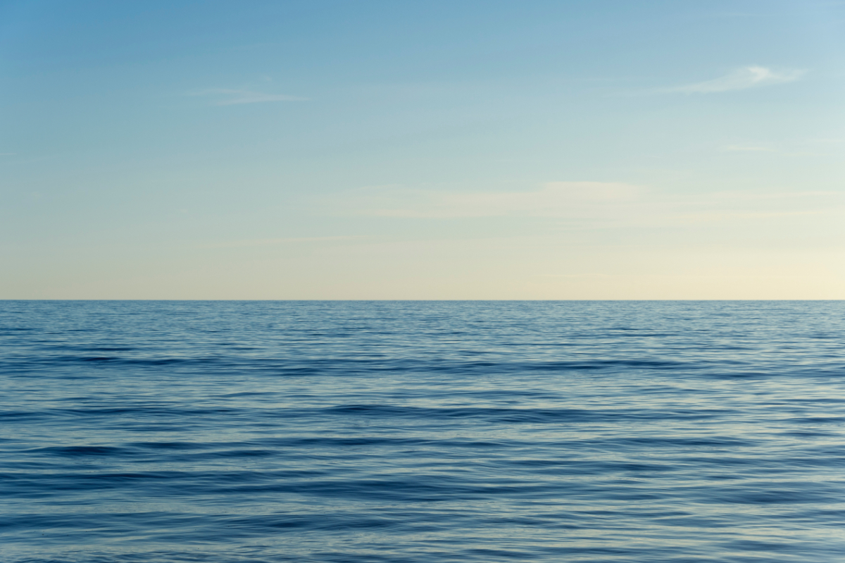 海と地平線
